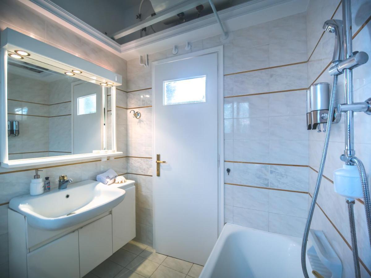 Apartment Yianni's Home-comfort In Volos